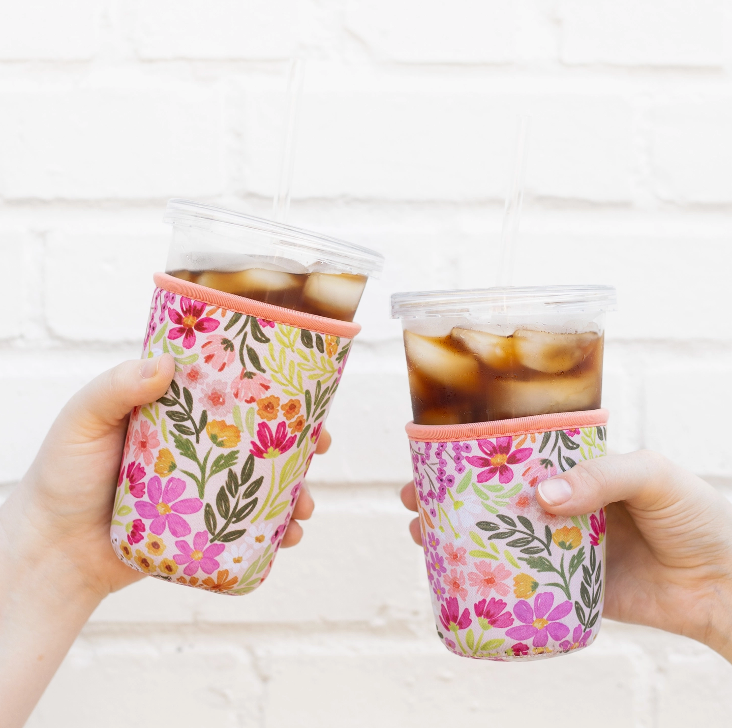 Primrose Petals Drink Sleeve