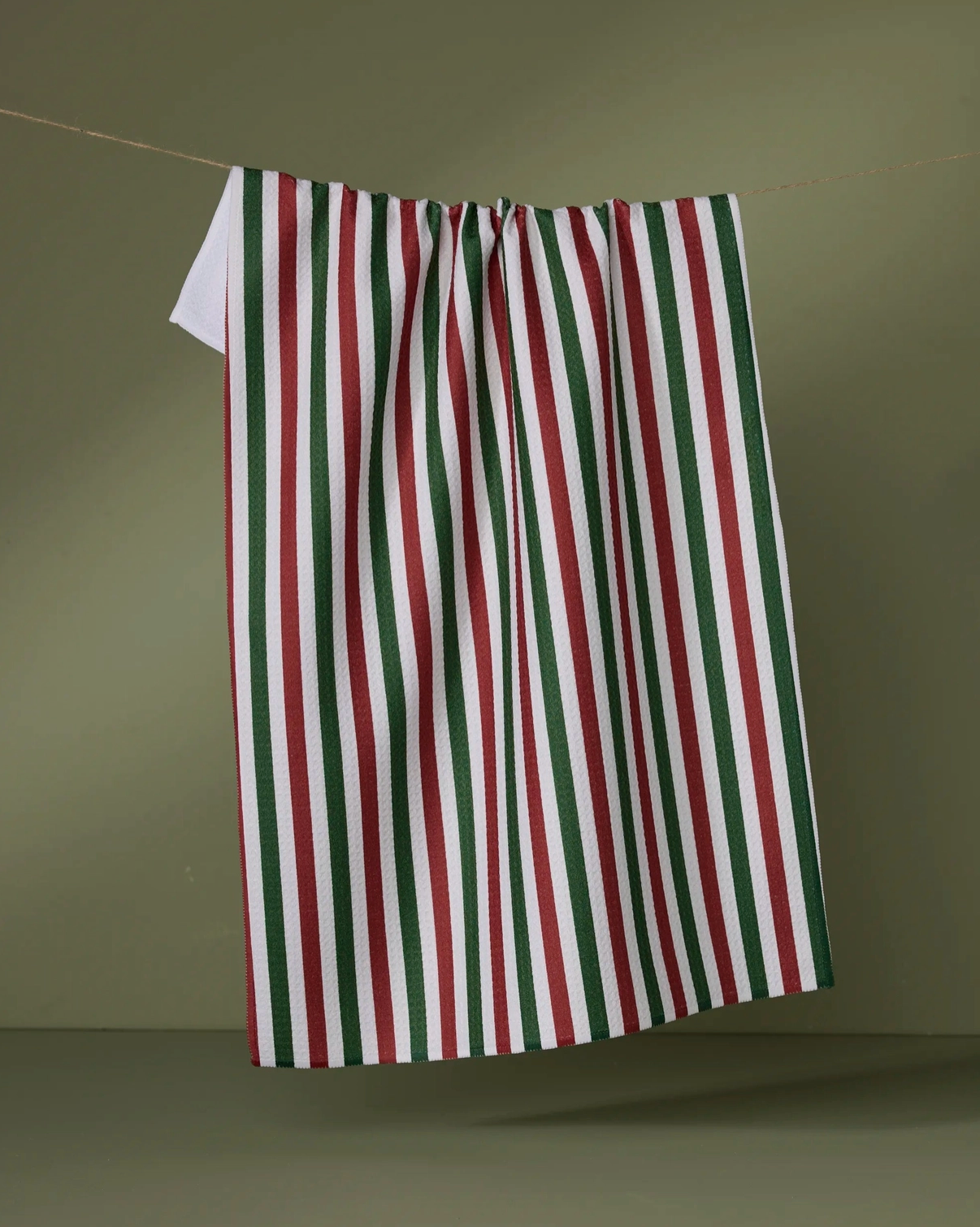 Ribbon Green + Red Towel