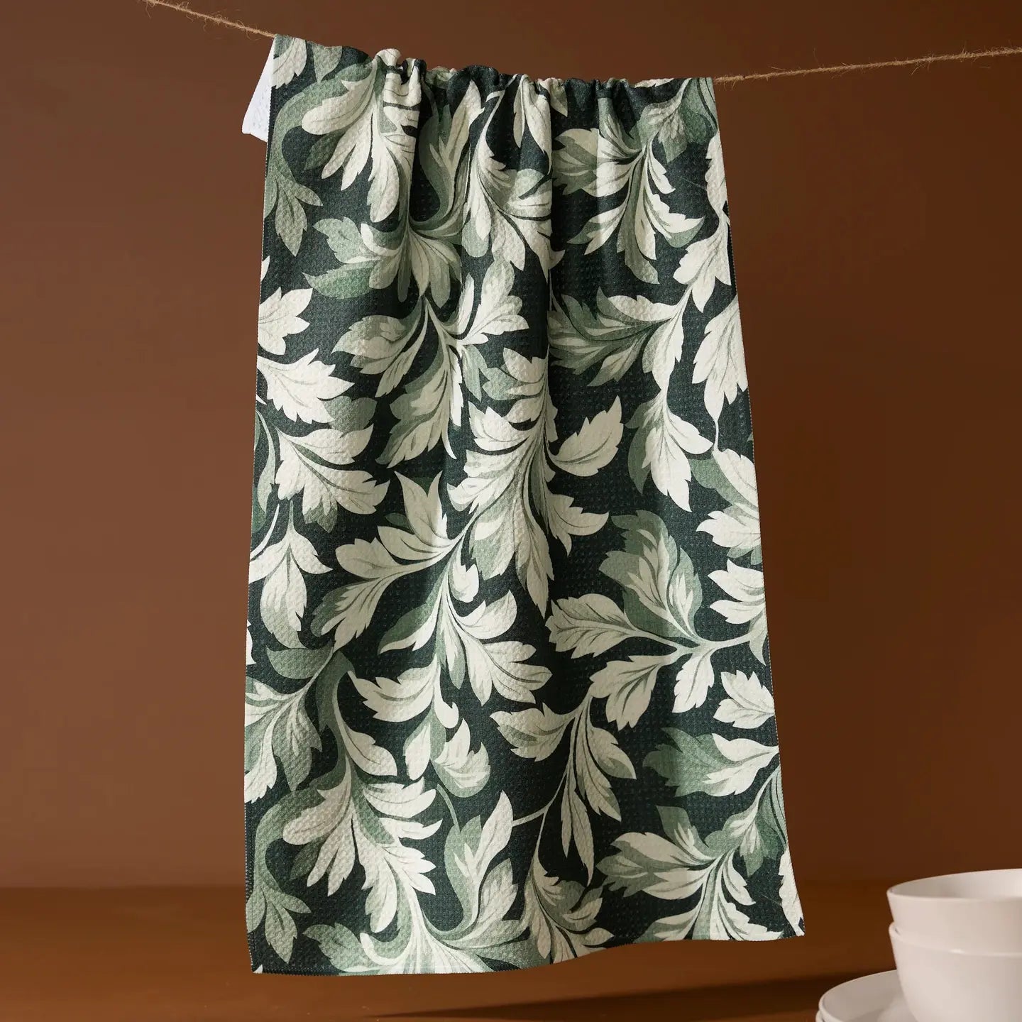 Classic Foilage Towel