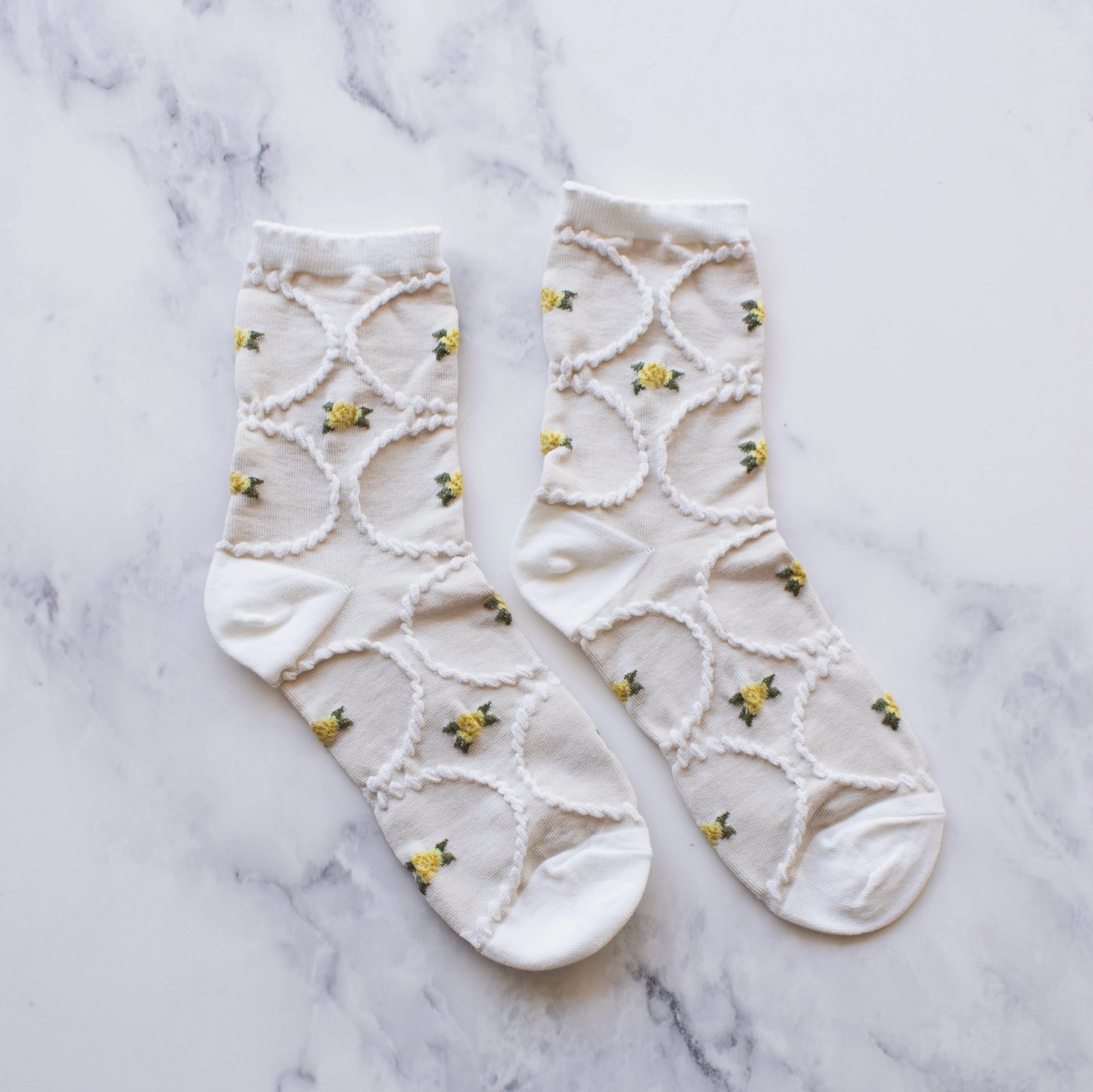 Antique Floral Yellow Socks