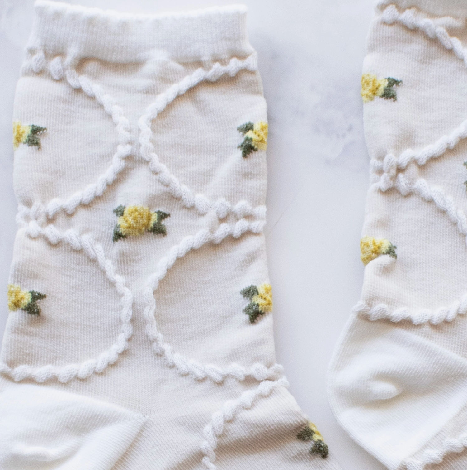Antique Floral Yellow Socks