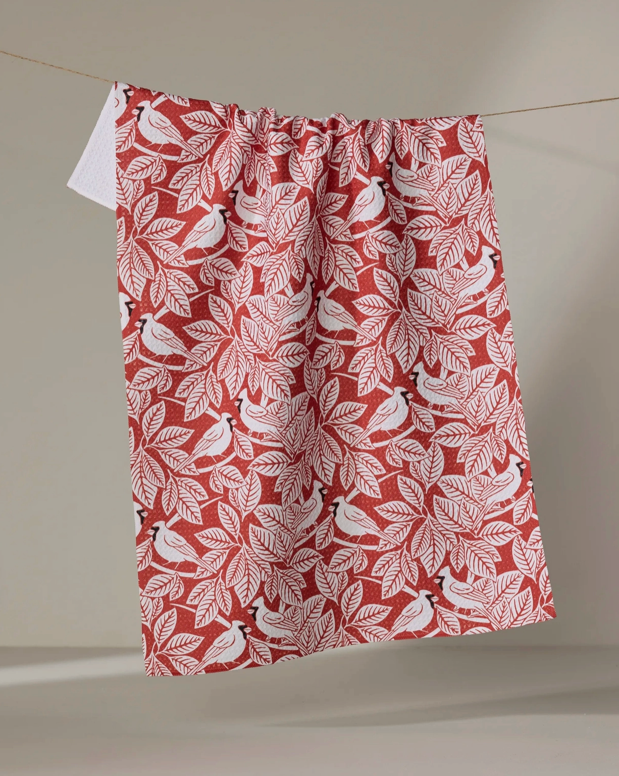 Cardinal Canopy Towel