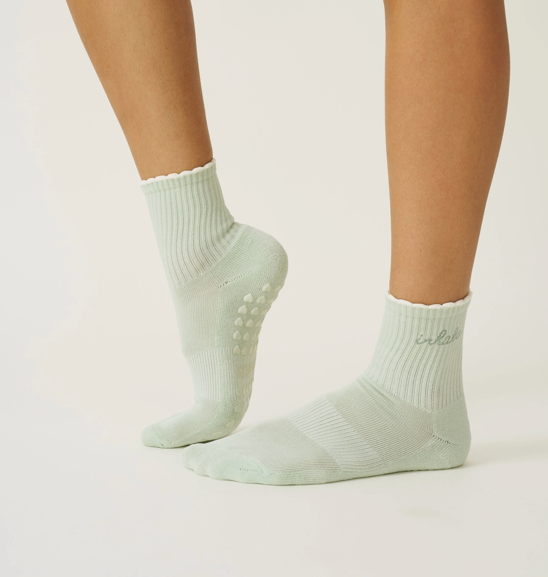 Inhale Sage Grip & Pilates Socks