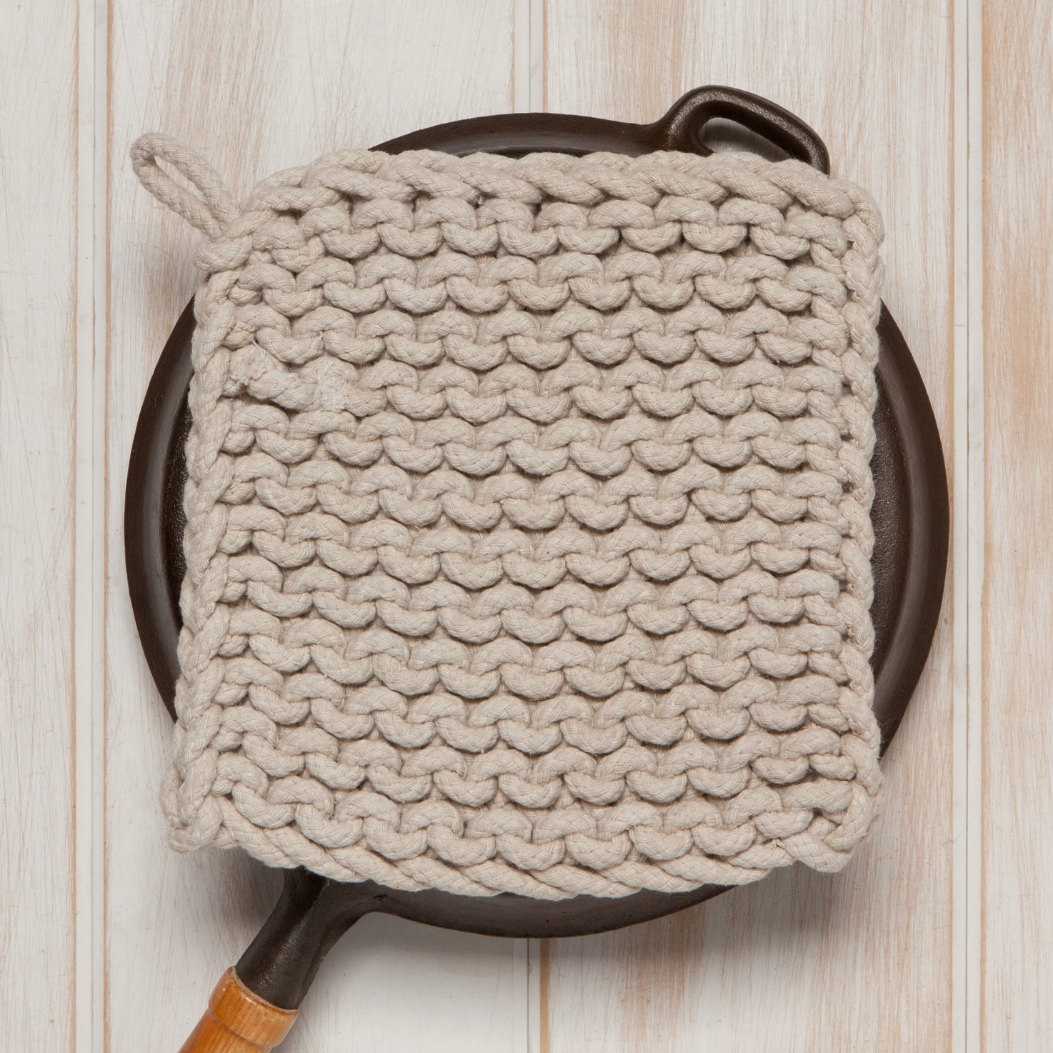 Dove Gray Knit Potholder