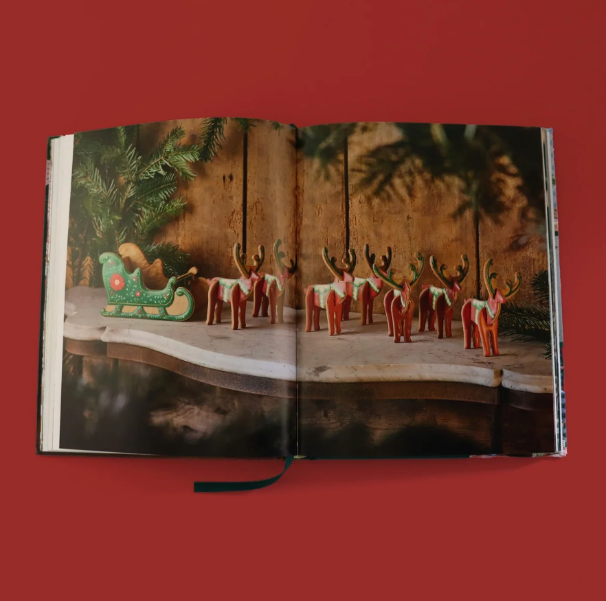 An Iced Christmas Cookbook