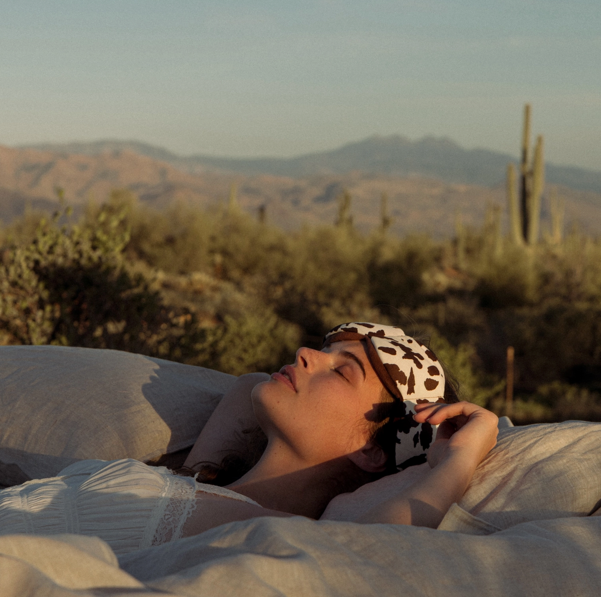 Cowhide Weighted Sleep Mask