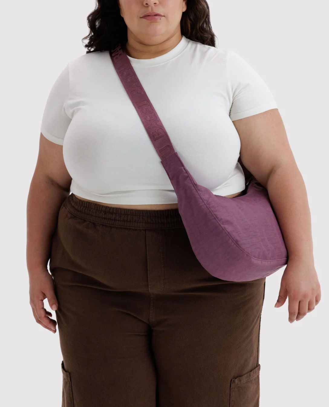 Baggu Medium Nylon Crescent Bag - Wild Plum
