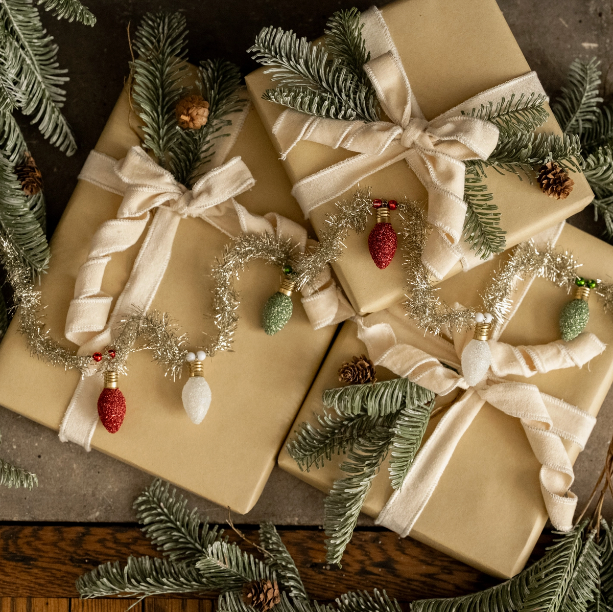 Green, Red & White Glass Glitter Bulb Garland