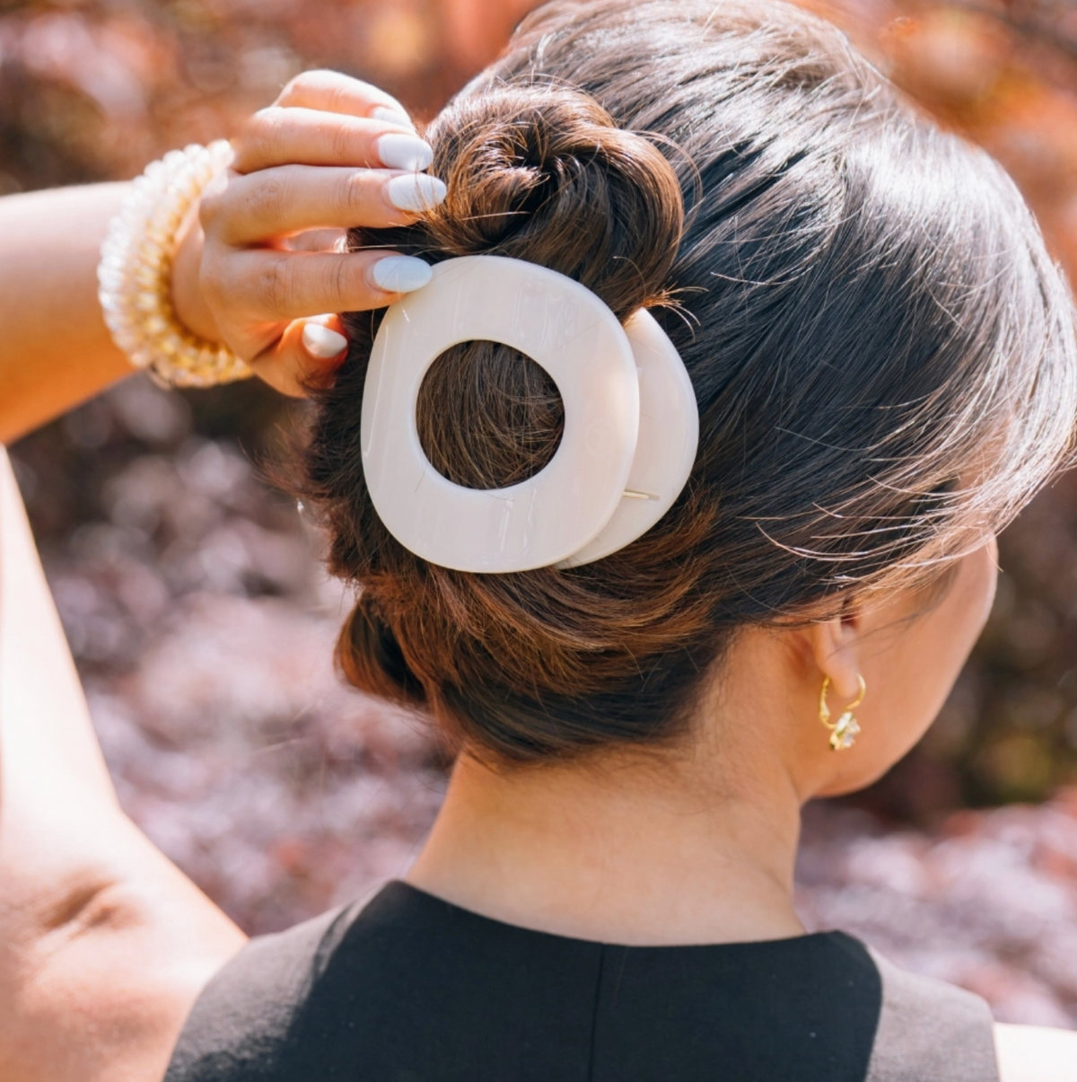 Flat Circle Hair Clip - Almond Beige