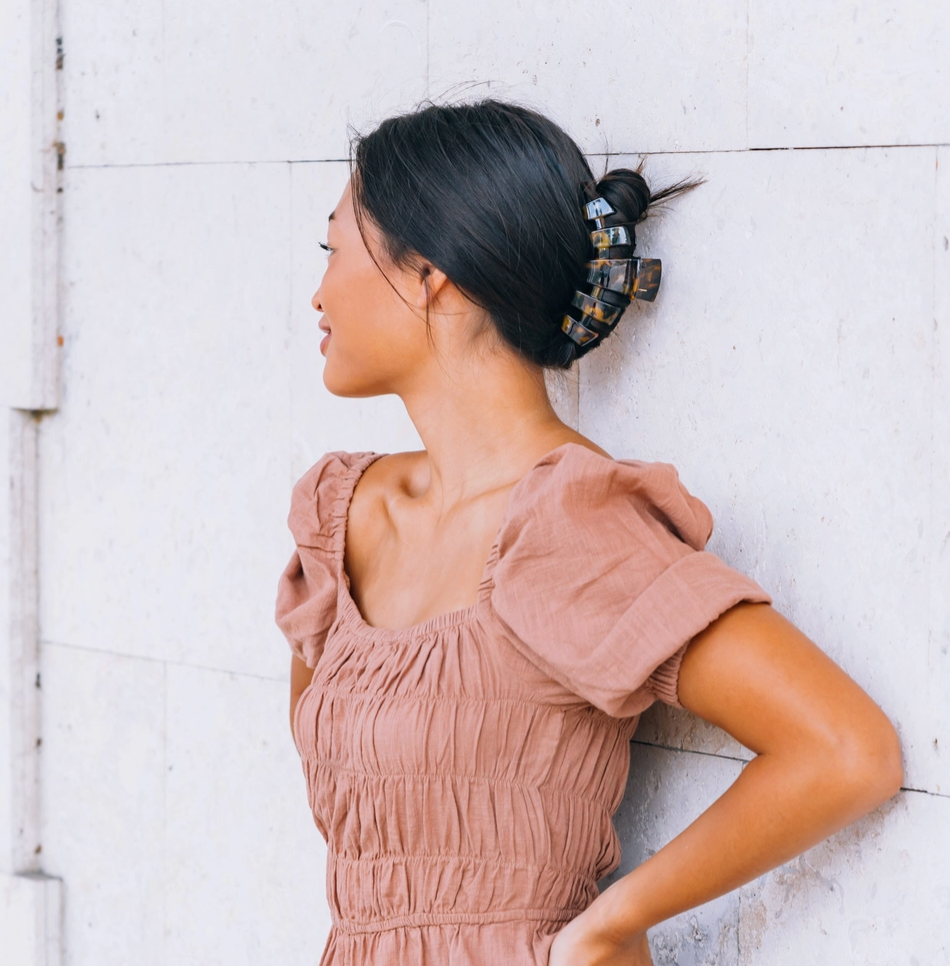 Classic Hair Clip - Tortoise