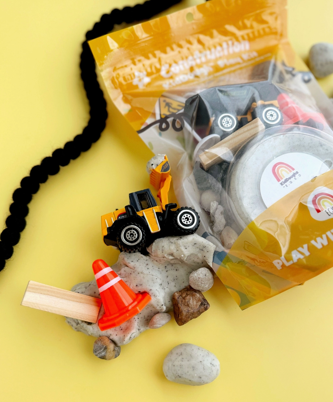 Construction Kiddough Play Kit